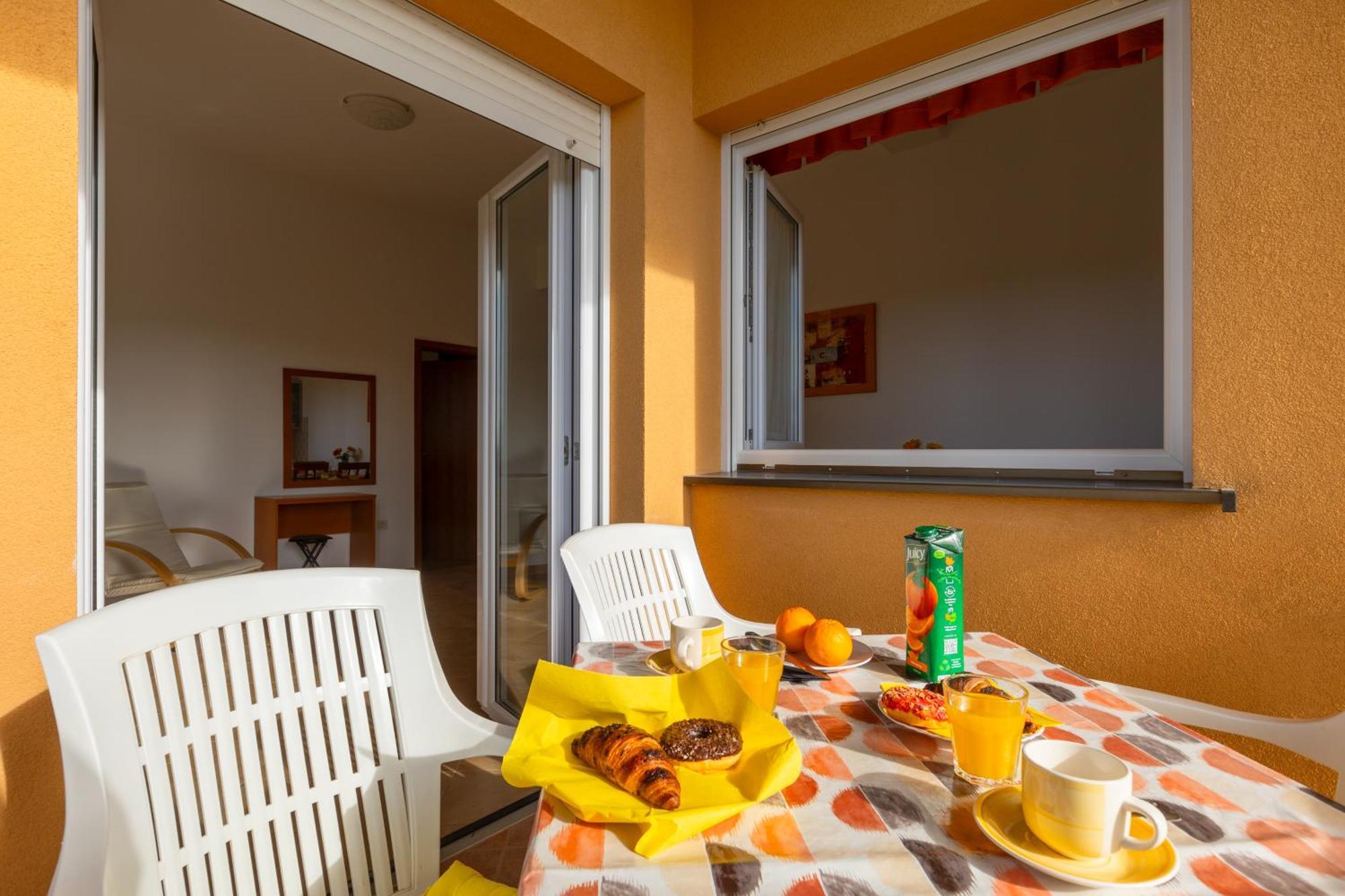 Apartments Sunset Vodnjan Ngoại thất bức ảnh